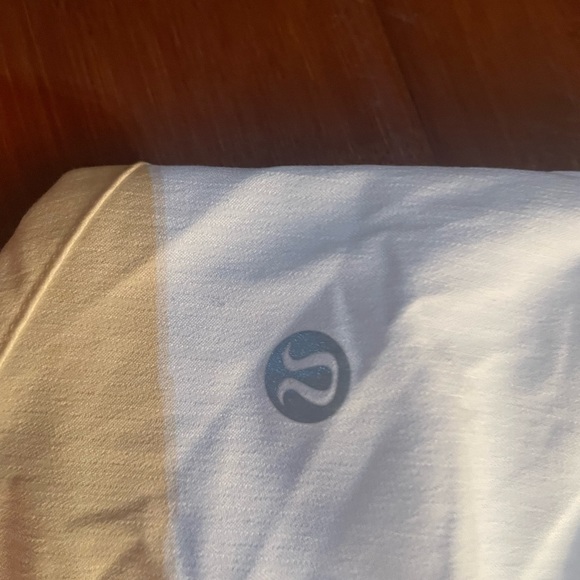 lululemon shorts - Picture 7 of 7